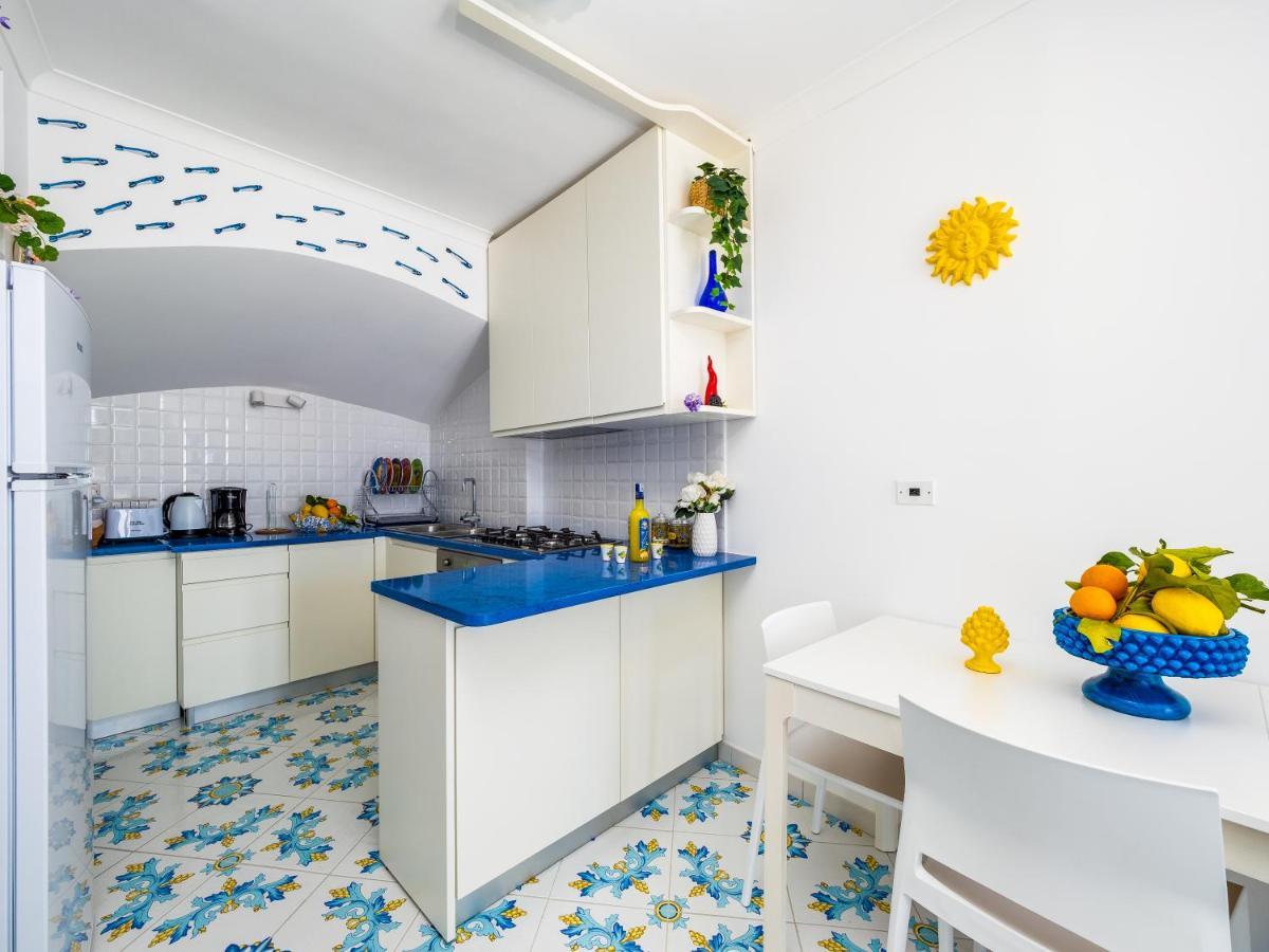 Blue Waves - De Vivo Realty Positano Leilighet Eksteriør bilde