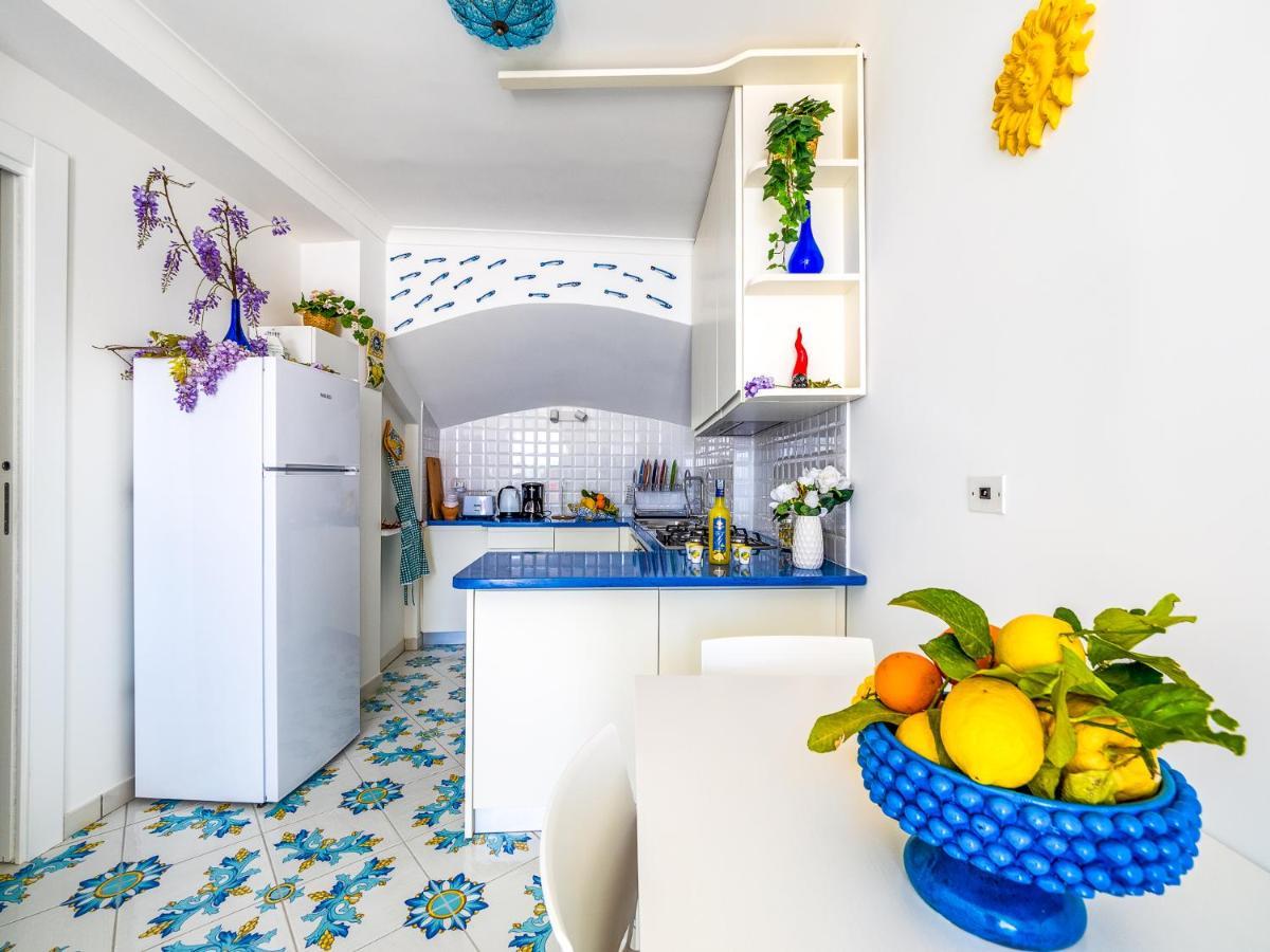 Blue Waves - De Vivo Realty Positano Leilighet Eksteriør bilde